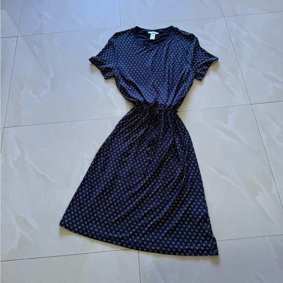 Women's H&M Polka Dot Printed Navy Flutter-Sleeve Dress Size M Spring Midi - Picture 16 of 16